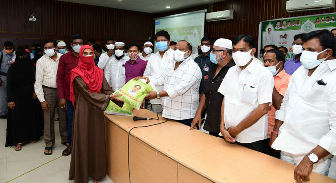 Telangana govt committed to welfare of all sections: Gangula