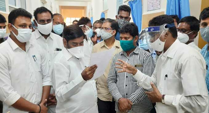 Lockdown and fever survey controlling Covid spread: Jagadish Reddy
