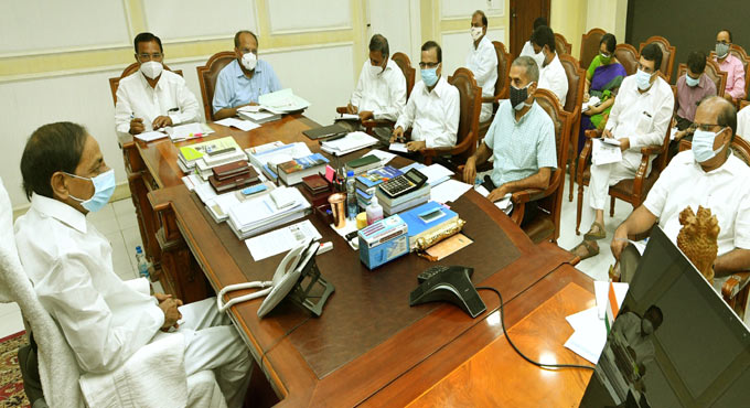 Arrest those selling spurious seed, KCR tells officials