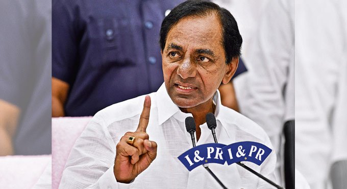 KCR directs CS Somesh Kumar to personally monitor Covid-19 measures
