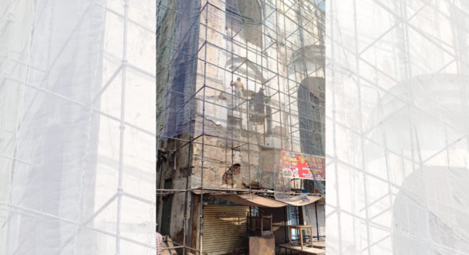 Encroachments near Hyderabad’s historic Kali Kaman removed