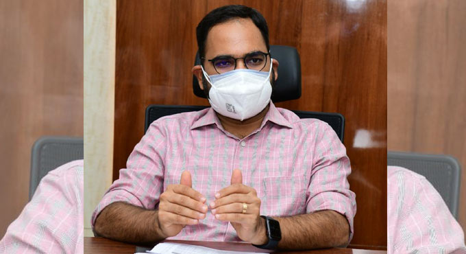 Oxygen for every Covid bed: Karimnagar Collector