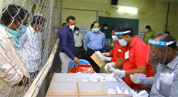 TRS sweeps Khammam Municipal Corporation polls