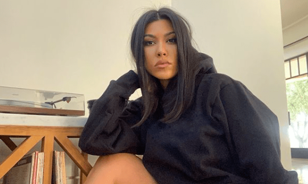 Kourtney Kardashian, Travis take their kids to Disneyland