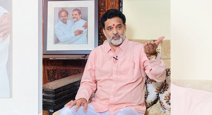 Karimnagar: Eatala Rajender slammed for comments against KCR