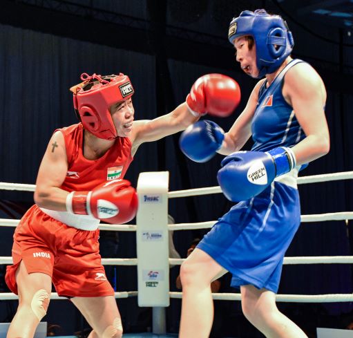 Mary Kom, Sakshi enter finals of Asian Championships