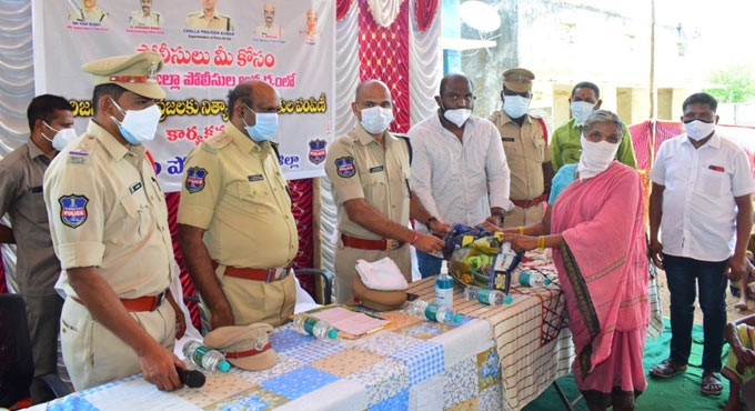 Hyderabad’s NGOs distribute groceries to tribals in Nirmal