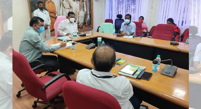 Ensure adequate stock of fertilisers: Niranjan Reddy to officials