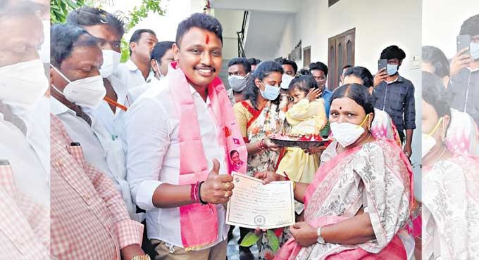 TRS retains Nagarjuna Sagar, registers bigger majority of 18,449 votes