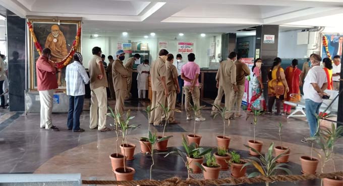 TSTRC employees administered Covid vaccine in Karimnagar