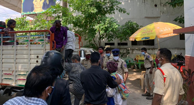 Hyderabad: Saroornagar police comes to the rescue of homeless