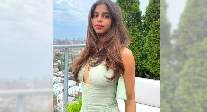 Shah Rukh Khan’s daughter Suhana slays in green dress on 21st birthday