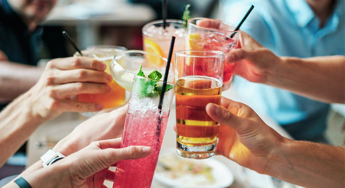 Sugary beverage linked to increased risk of colorectal cancer in women