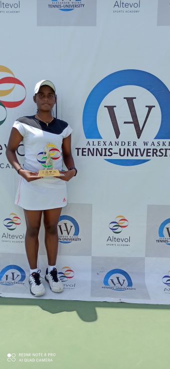 Telangana girl Thaniya Sarai braces for big league