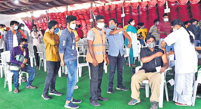 Smooth start to GHMC’s vaccination drive
