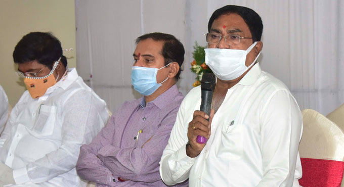 Modi shedding tears to gain people’s sympathy: Errabelli