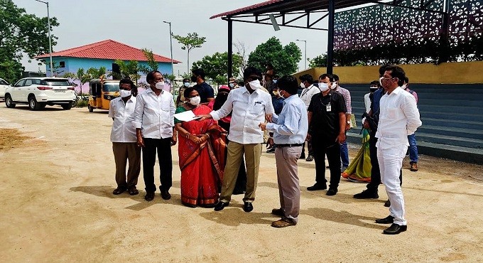 Officials told to expedite paddy procurement in Khammam