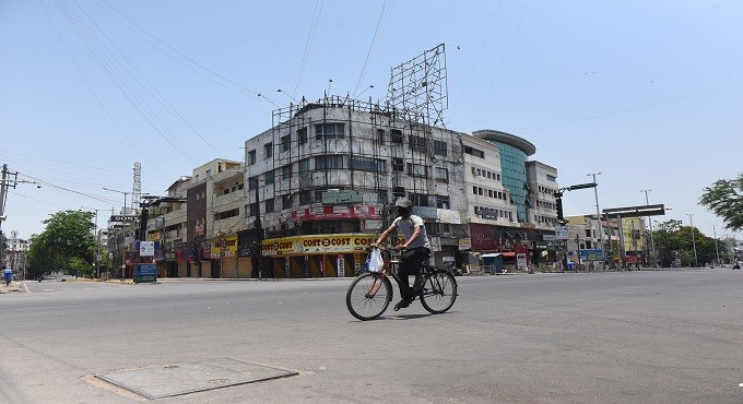 Telangana enters lockdown on smooth note