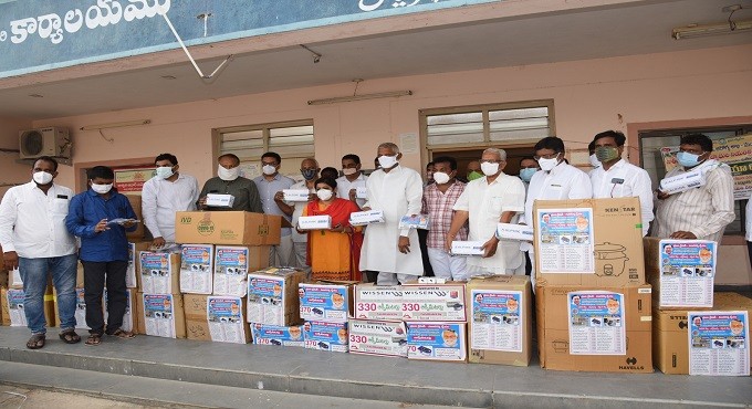 Mancherial MLA hands over medical kits, oximeters, testing kits to District Collector