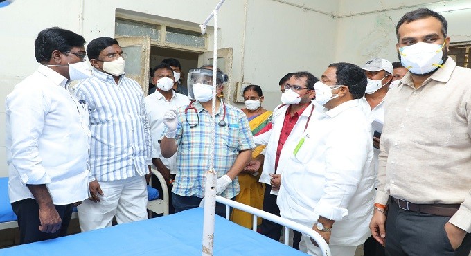 Khammam: 25-bed Covid ward comes up at Penuballi CHC