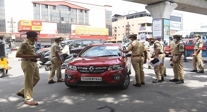 Hyderabad cops to ensure smooth trip for people going for vaccination