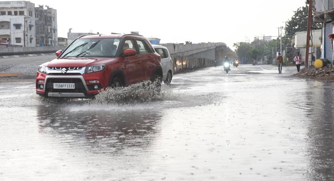 Hyderabad records moderate rainfall on Friday