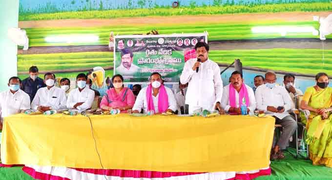 Rythu Vedikas will serve as knowledge centres on agriculture: Badugula