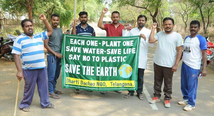 Warangal: Darthi Bachao activists urge people to protect environment