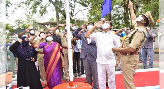 Telangana martyrs’ dream has come true, says Dasyam Vinaya Bhaskar