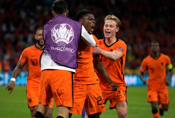 Euro 2020: Denzel Dumfries strikes as Dutch edge past Ukraine-Telangana ...