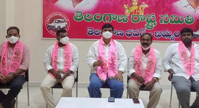 TRS govt committed to welfare of dalits: Gundala Krishna