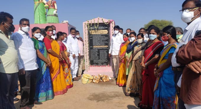 Foundation laid for integrated market with Rs 4.5 crore in Narsampet