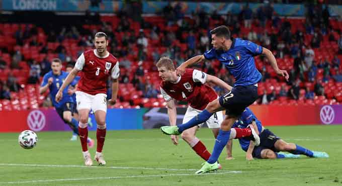 Euro Cup: Italy advance to quarters with win over Austria