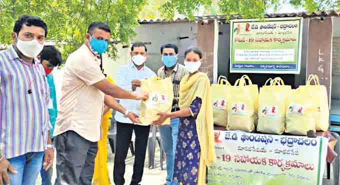Bhadrachalam: JD Foundation rises to the occasion
