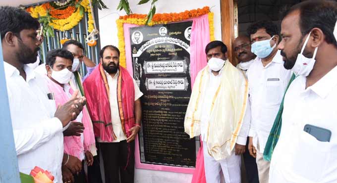 Nalgonda: Minister Jagadish Reddy describes ‘Rythu Vedikas’ as modern temples