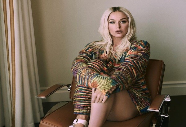 Katy shares rare video footage with Orlando from the night of her delivery