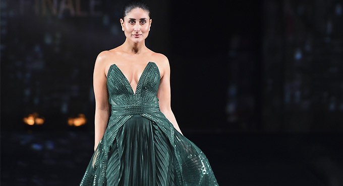 ‘Boycott Kareena Kapoor Khan’ trending after she allegedly demanded 12 cr for Sita’s role