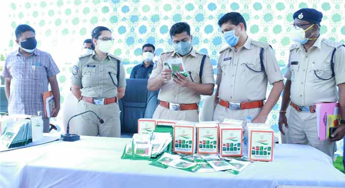 Eight traders held in Khammam for selling unlicensed chilli seeds