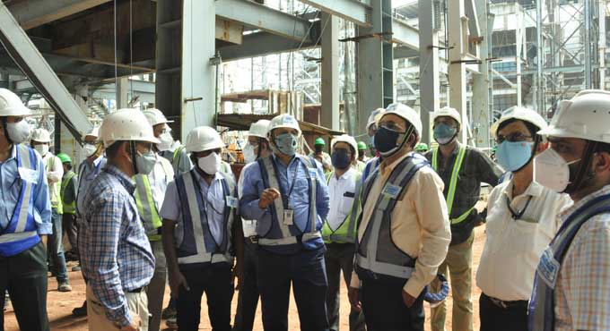 NTPC regional head inspects Telangana project
