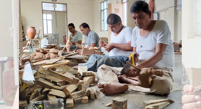 Covid leaves Nirmal toymakers broke