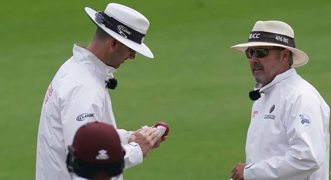 Richard Illingworth, Michael Gough to officiate WTC Final