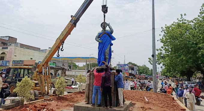 KTR to unveil statue of Galwan martyr Col Santosh Babu in Suryapet
