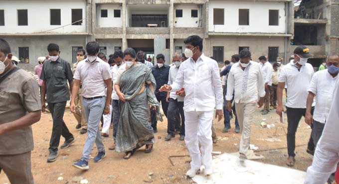 Mahabubabad medical college