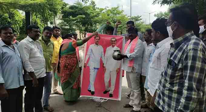 KCR praised for coming up with Dalit Empowerment Programme