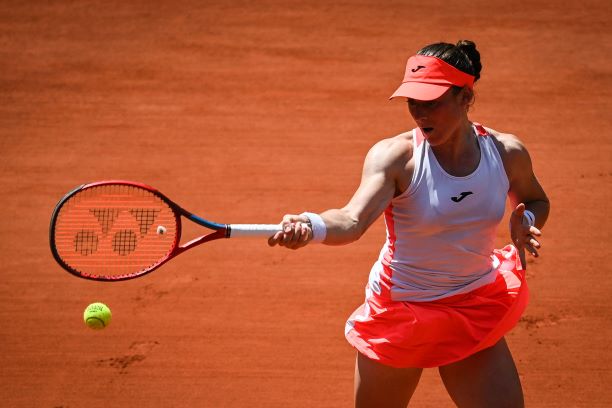 Unseeded Tamara Zidansek reaches semifinals at French Open