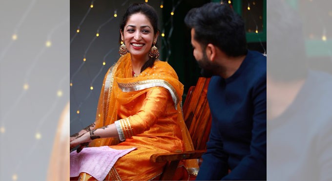 Yami Gautam shares photos from her mehendi ceremony
