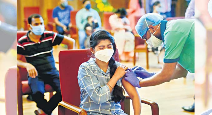 Hyderabad: Mega vaccination drive at Hitex on Sunday