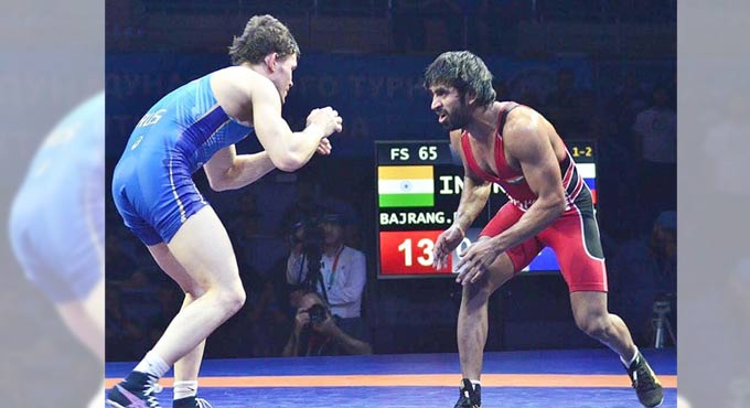 Wrestler Bajrang Punia out for a week due to knee injury