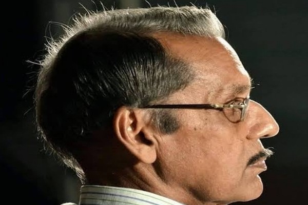 Popular Malayalam lyricist Poovachal Khader succumbs to Covid