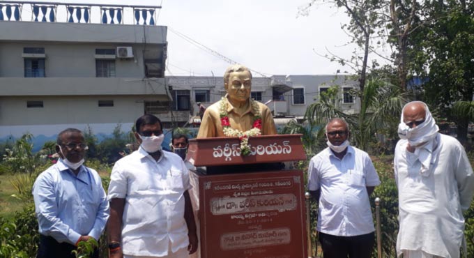 Consume milk to boost immunity: Karimnagar Dairy chairman